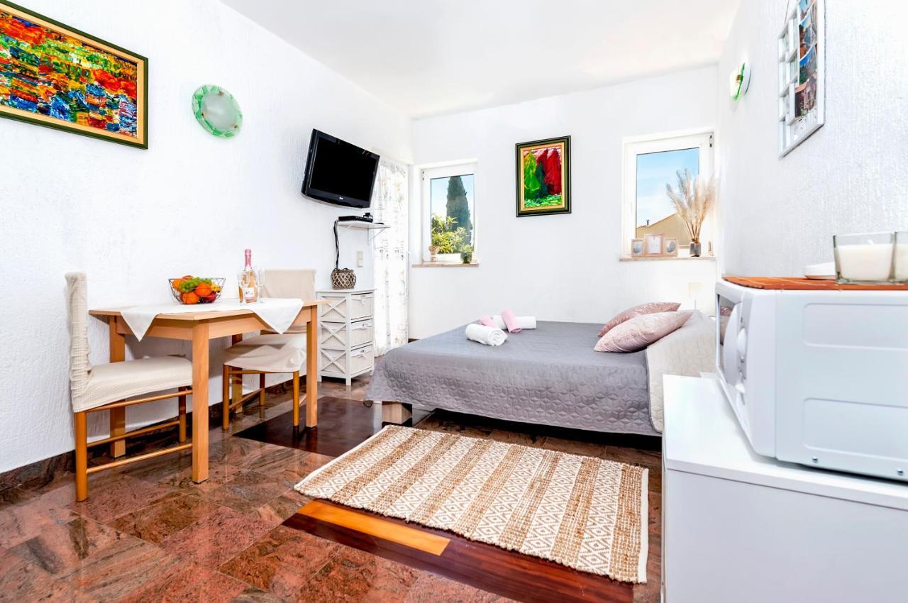Rooms Daria Rovinj Eksteriør billede